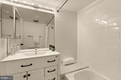 1245 13th Street NW #907, Washington, DC 20005 - Photo 9