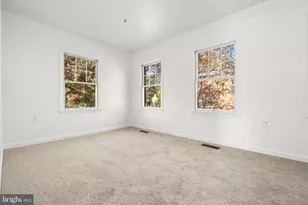 801 Hr Dr SE, Washington, DC 20032 - Photo 19