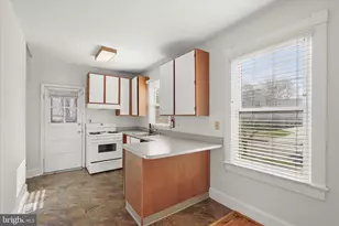 1342 Hamlin St NE, Washington, DC 20017 - Photo 9