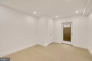 2116 Kalorama Rd NW, Washington, DC 20008 - Photo 17