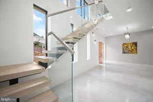 4509 Foxhall Cres NW, Washington, DC 20007 - Photo 5