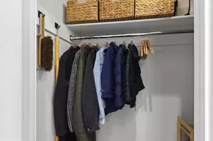 910 8th St NE, Washington, DC 20002 - Photo 9