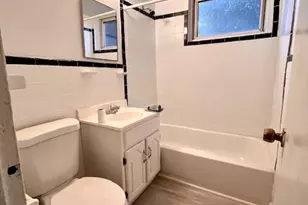 4757 South Capitol Terr S, Washington, DC 20032 - Photo 9