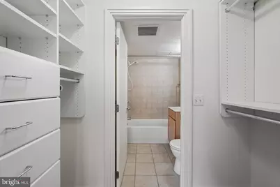 800 4th Street SW #N111, Washington, DC 20024 - Photo 17