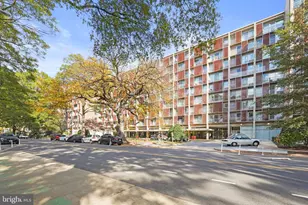 800 4th St SW, Washington, DC 20024 - Photo 27