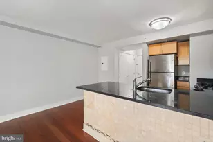 800 4th St SW, Washington, DC 20024 - Photo 9