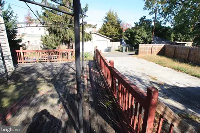1119 45th Street NE, Washington, DC 20019 - Photo 5