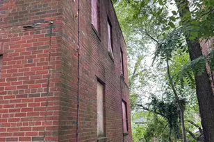 715 31st St SE, Washington, DC 20019 - Photo 5