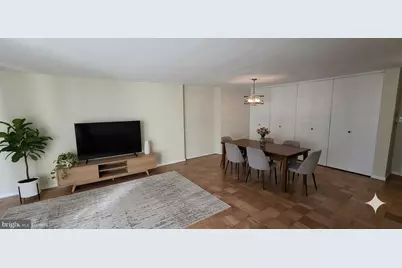 490 M Street SW #W-101, Washington, DC 20024 - Photo 3