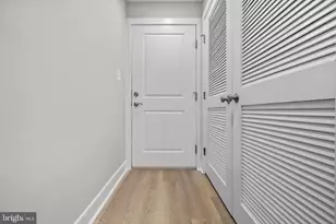 1718 1st St NW, Washington, DC 20001 - Photo 17