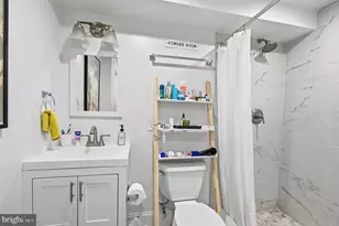 1004 11th St NE, Washington, DC 20002 - Photo 29