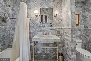 1026 16th St NW, Washington, DC 20036 - Photo 15