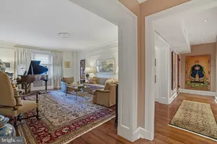 1026 16th St NW, Washington, DC 20036 - Photo 9