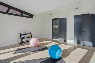 2220 Q Street NW, Washington, DC 20008 - Photo 45