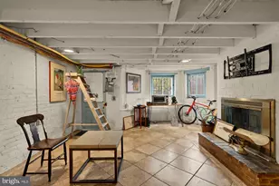 543 11th St SE, Washington, DC 20003 - Photo 37