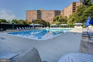 4201 Cathedral Ave NW, Washington, DC 20016 - Photo 39