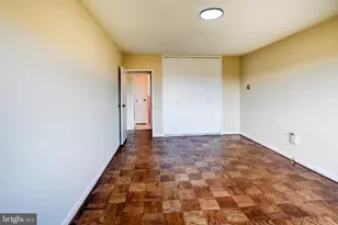 4201 Cathedral Ave NW, Washington, DC 20016 - Photo 35