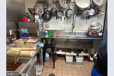 1242 H Street NE, Washington, DC 20002 - Photo 5