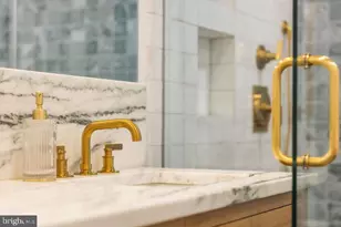 2460 Ontario Rd NW, Washington, DC 20009 - Photo 39