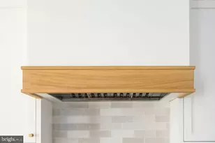 2460 Ontario Rd NW, Washington, DC 20009 - Photo 25