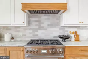 2460 Ontario Rd NW, Washington, DC 20009 - Photo 21