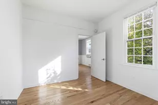 1226 F St NE, Washington, DC 20002 - Photo 5