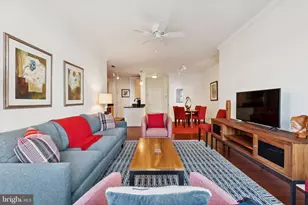 1391 Pennsylvania Ave. SE, Washington, DC 20003 - Photo 13