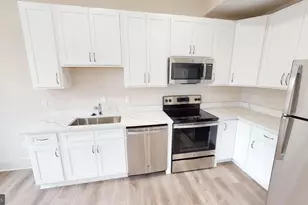 917 Sheridan St NW, Washington, DC 20011 - Photo 3