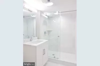 1311 Pennsylvania Avenue SE #B, Washington, DC 20003 - Photo 3