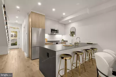 2647 41st Street NW #4, Washington, DC 20007 - Photo 7