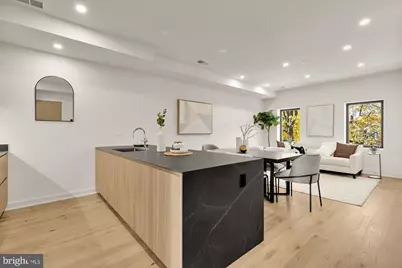 2647 41st Street NW #4, Washington, DC 20007 - Photo 3