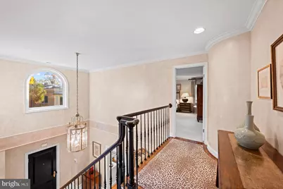 4616 Foxhall Crescent NW, Washington, DC 20007 - Photo 9