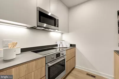 2647 41st Street NW #2, Washington, DC 20007 - Photo 7