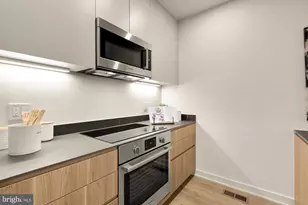 2647 41st St NW, Washington, DC 20007 - Photo 7