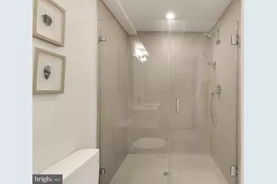 2647 41st Street NW #2, Washington, DC 20007 - Photo 19