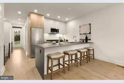 2647 41st Street NW #2, Washington, DC 20007 - Photo 3