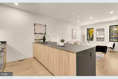 2647 41st Street NW #2, Washington, DC 20007 - Photo 5