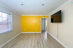 2102 Suitland Terrace SE, Washington, DC 20020 - Photo 3