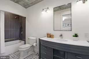 761 10th St SE, Washington, DC 20003 - Photo 33