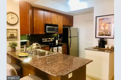 400 Massachusetts Avenue NW #816, Washington, DC 20001 - Photo 11