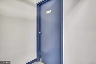 4201 Cathedral NW, Washington, DC 20016 - Photo 45