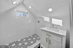 2017 Fulton Pl NE, Washington, DC 20018 - Photo 35