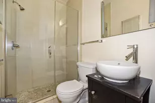 1126 Columbia Rd NW, Washington, DC 20009 - Photo 9