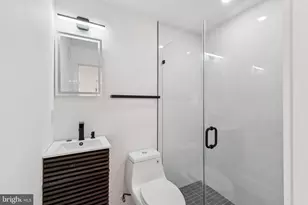 7521 9th St NW, Washington, DC 20012 - Photo 23