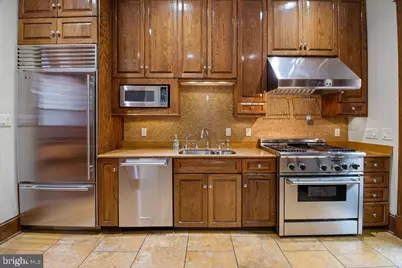 1120 East Capitol Street NE, Washington, DC 20002 - Photo 27