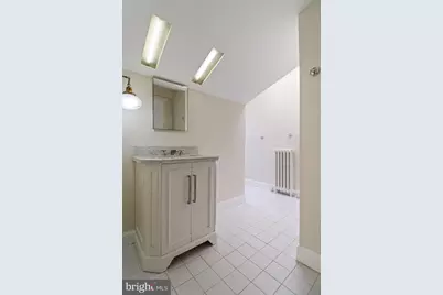 1120 East Capitol Street NE, Washington, DC 20002 - Photo 61