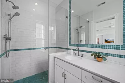 1901 Wyoming Avenue NW #11, Washington, DC 20009 - Photo 17