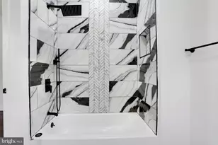 2838 27th St NE, Washington, DC 20018 - Photo 19