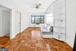 1 Scott Cir NW, Washington, DC 20036 - Photo 15