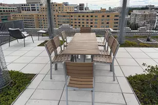 1 Scott Cir NW, Washington, DC 20036 - Photo 31